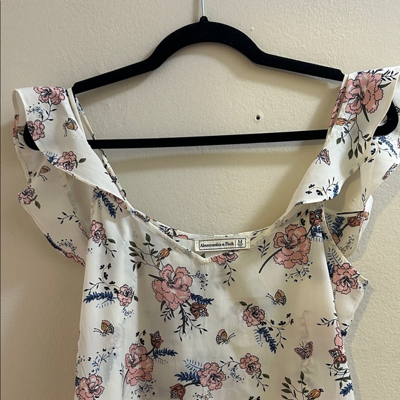 Abercrombie & Fitch White and Pink Floral Blouse - Picture 3 of 6